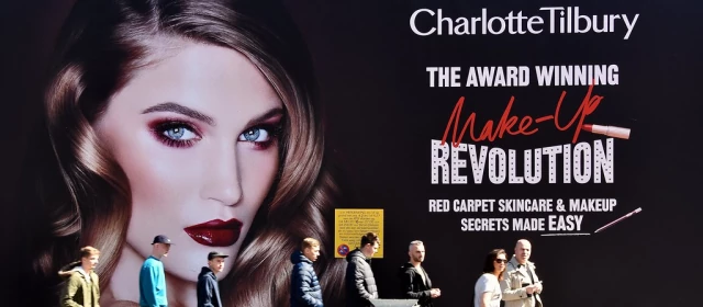 夏洛特·蒂尔伯ry